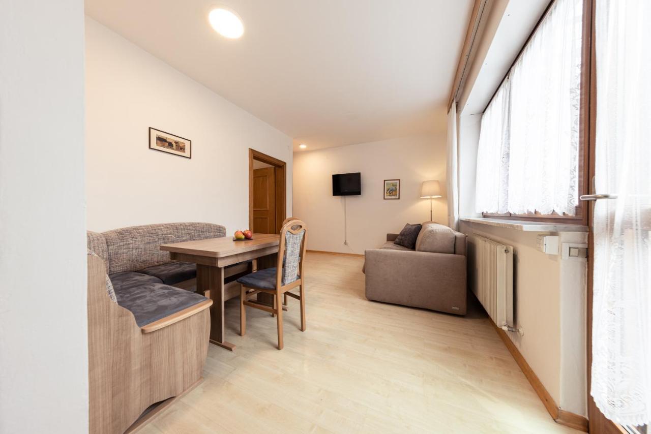 Residence Hofgarten 칼다로 외부 사진