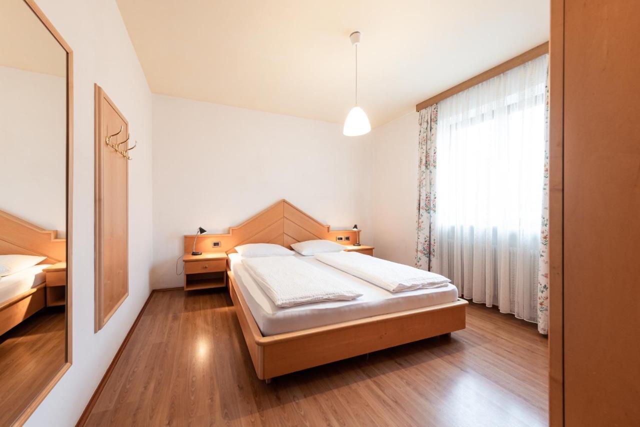 Residence Hofgarten 칼다로 외부 사진